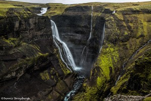 2822 Granni, Iceland, waterfall