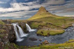 4475 Mt. Kirkjufell and Kirkjufellfoss Waterfall, Iceland