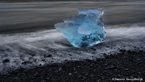 4564 Jökulsárlón Iceberg Black Beach, Iceland