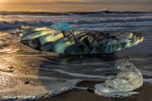 5122 Sunrise, Jökulsárlón Iceberg Beach, Iceland